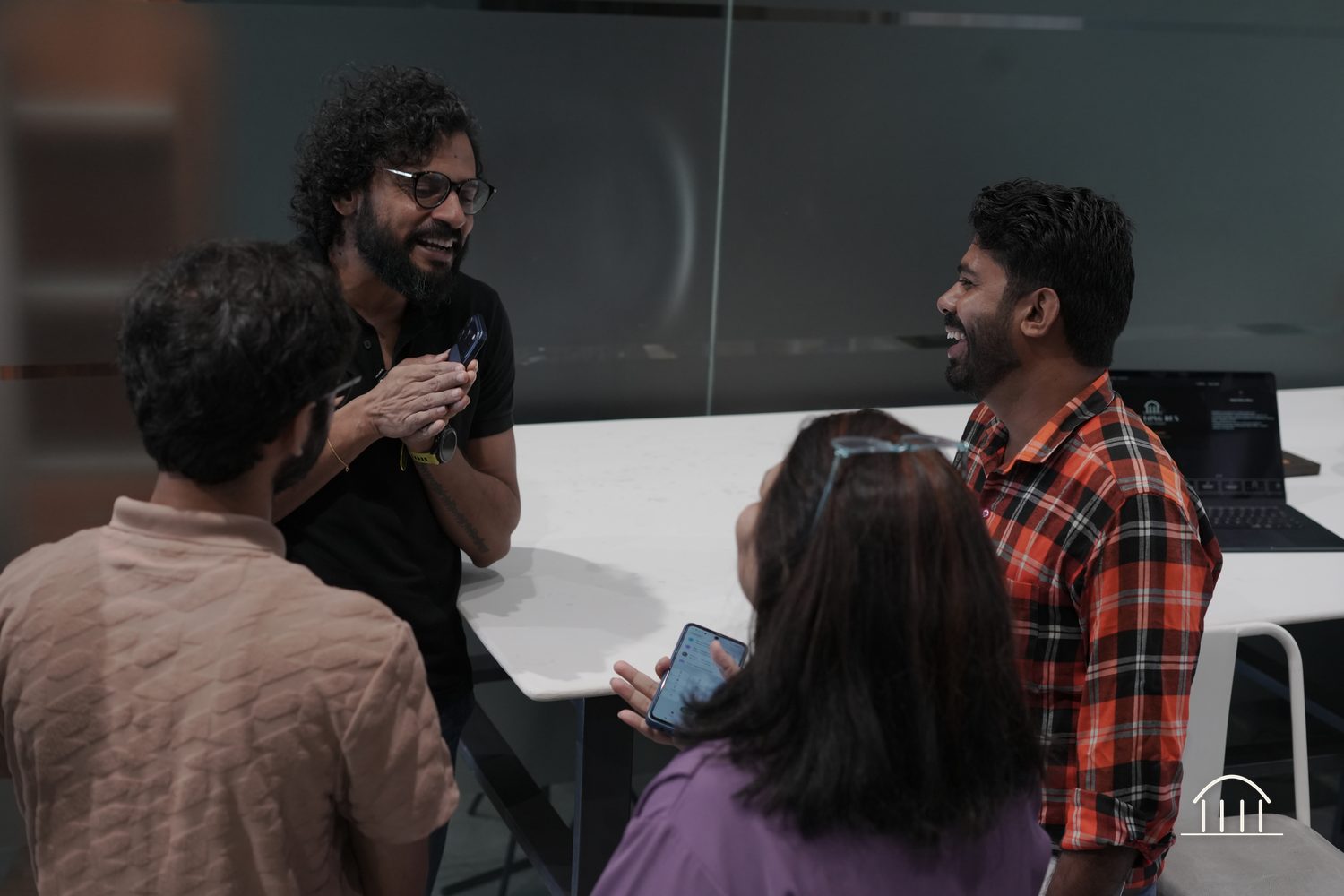 Rajat Asawa taking questions from the room